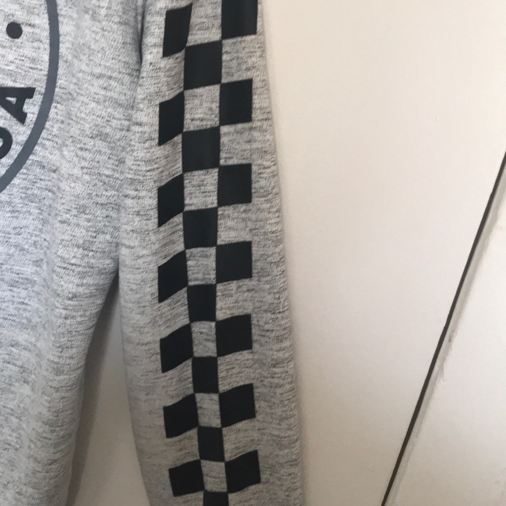 Grey Hollister hoodie - Picture 3 of 6